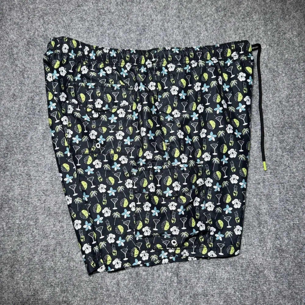 Tommy Bahama Swim Trunks Cocktail Martini Floral Print Men L Board Shorts Lined